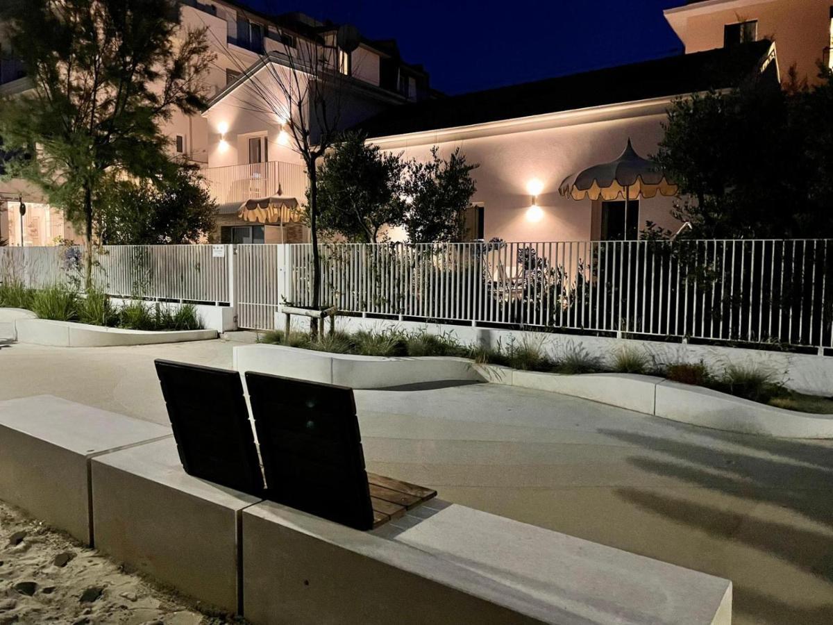Villa Le Agavi Luxory Beach Surfhouse Bellaria-Igea Marina Exterior photo
